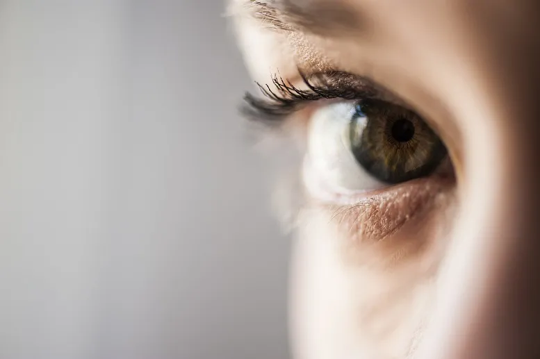 Luteina na oczy − czy naprawdę poprawia wzrok?