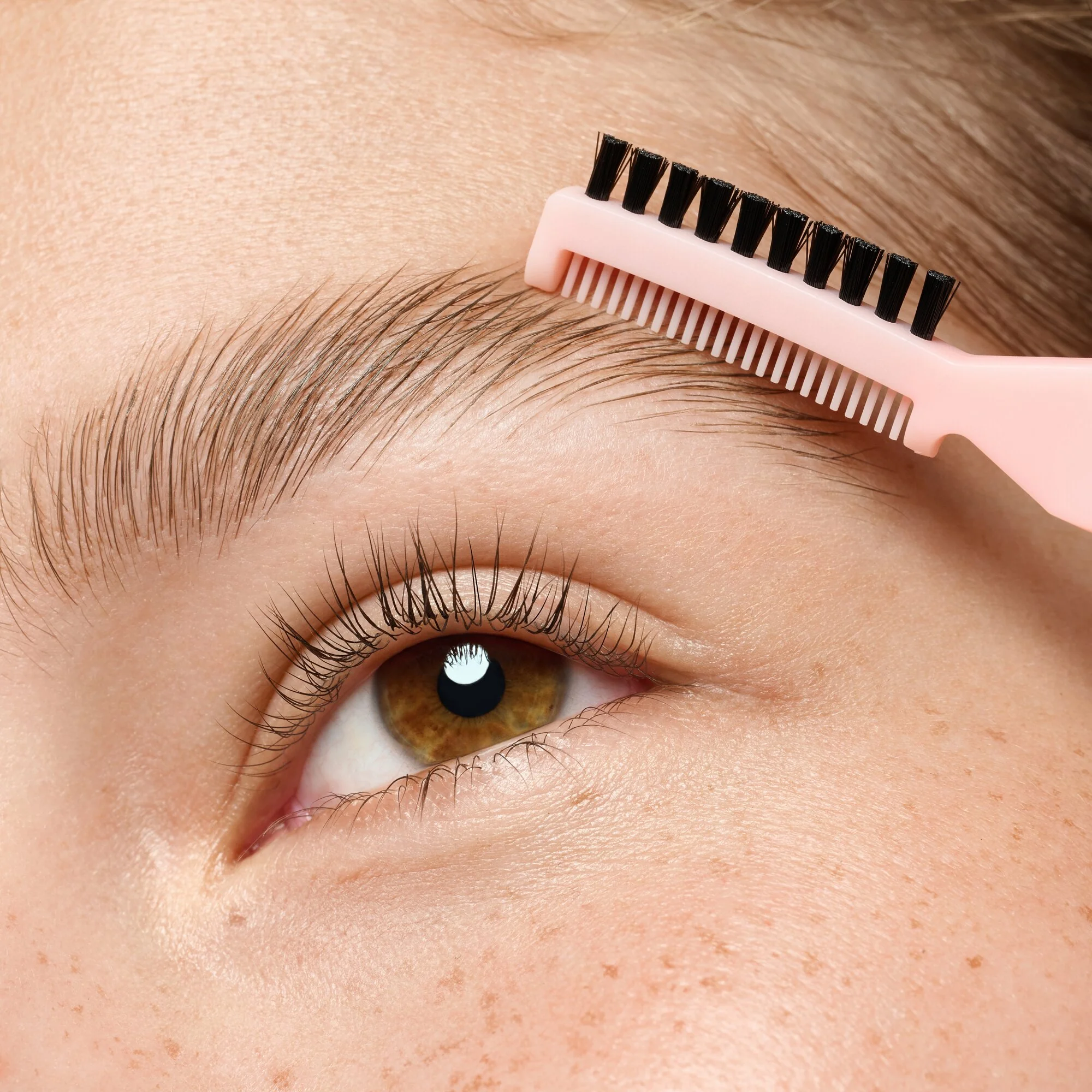 Essence Brow Lift & Freeze Glue klej do brwi 01, 7 ml